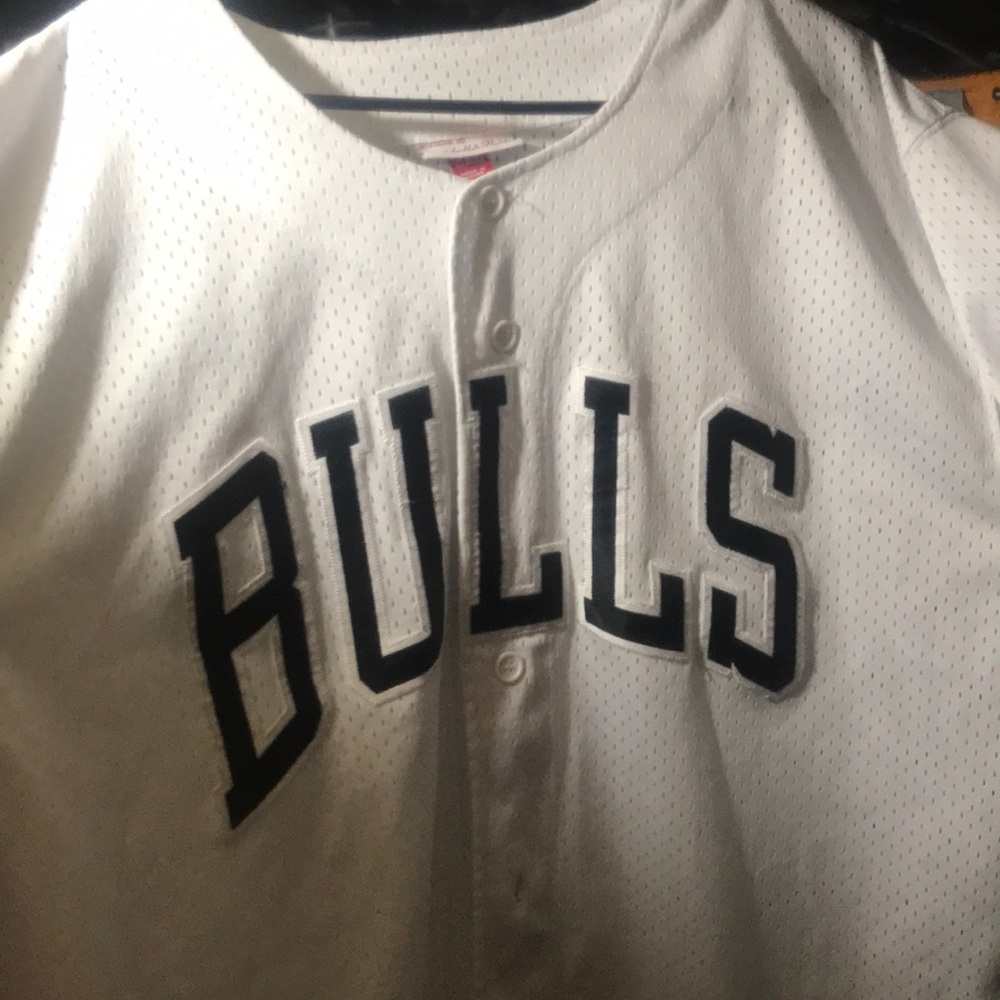 Mitchell And Ness Bulls Jersey